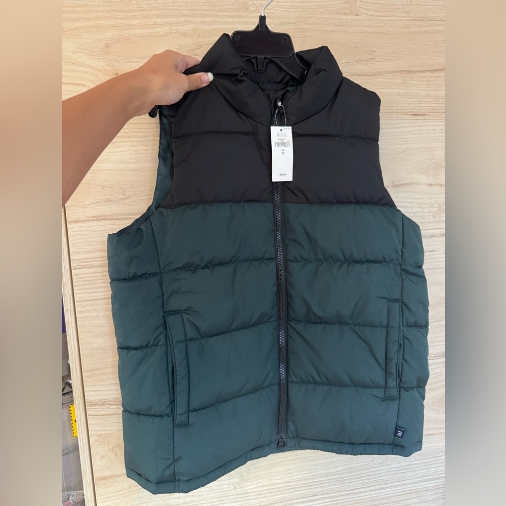 GAP Kids Black and Green Puffer Vest